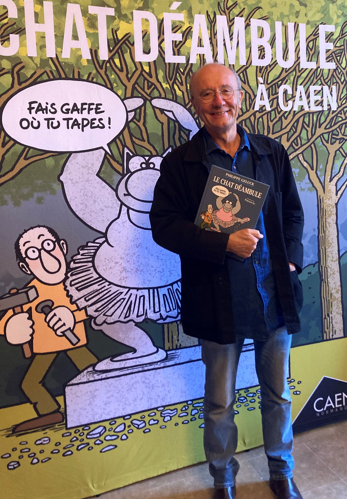 LE CHAT DÉAMBULE À CAEN