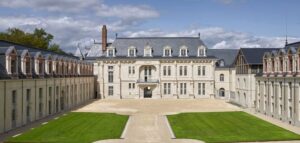 Château de Villers-Cotterêts, cour des offices, après restauration © Pierre-Olivier Deschamps / Agence Vu’ – CMN.
